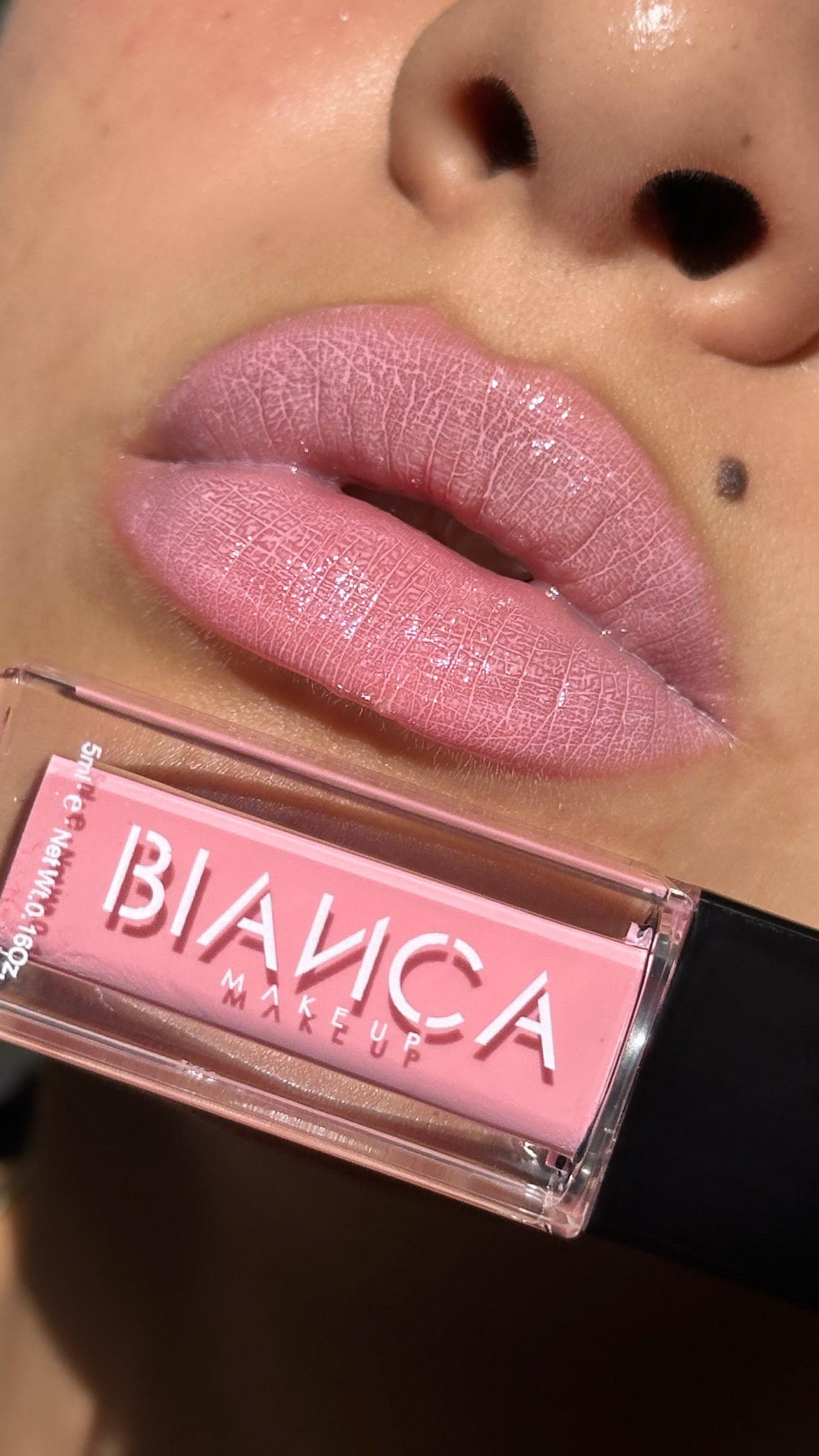 ABSOLUTE LIP GLOSS Martina