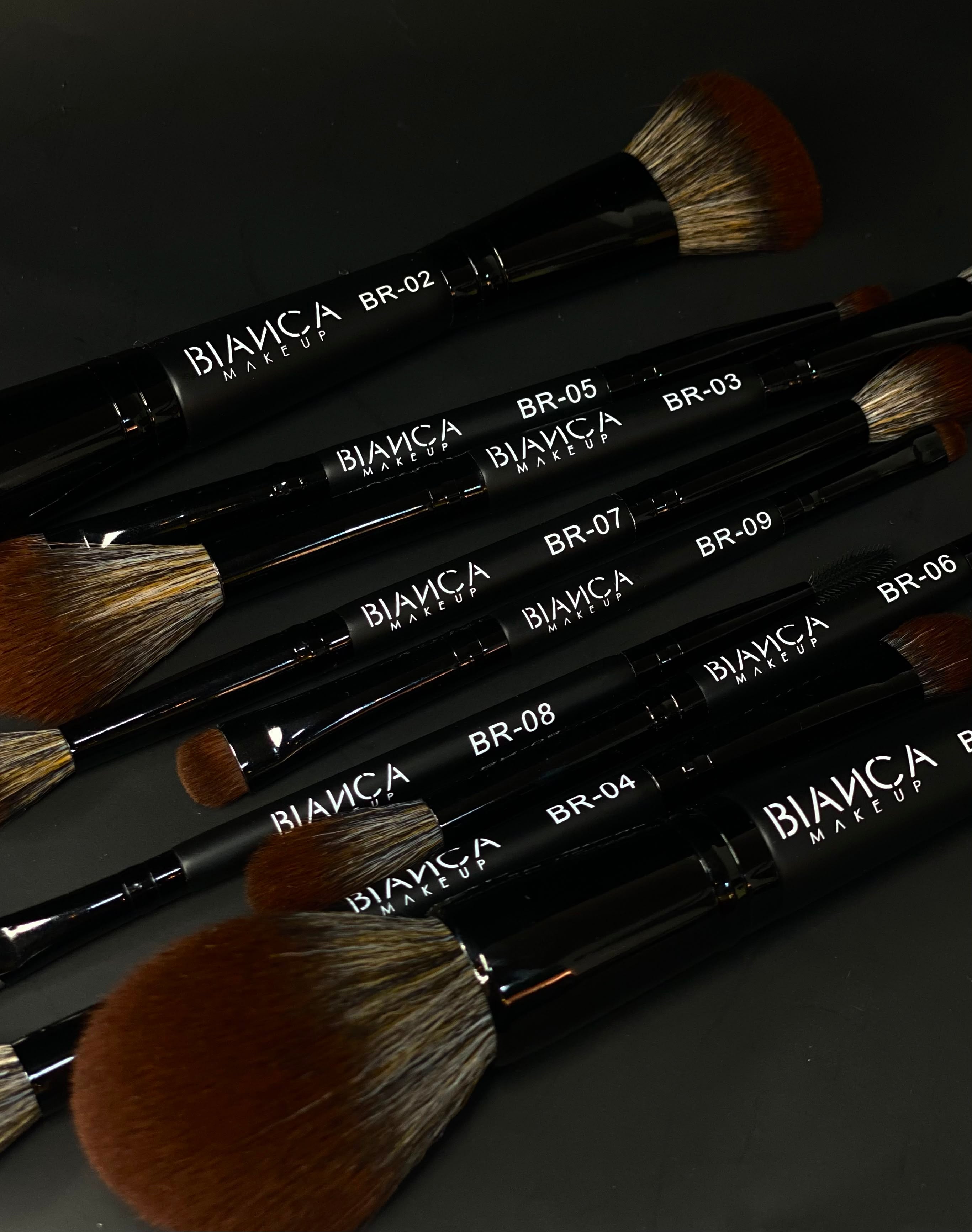 Kit Pro de Brochas Profesionales 18 Brochas en 9 pinceles PROMO ESPECIAL incluye limpiador gratis  DR Makeup