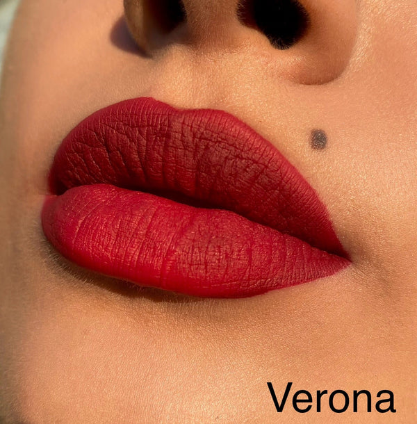 INDESTRUCTIBLE LIPSTICK Verona ¡Tonos Rojos !